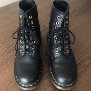 Dr Martens Vegan 1460 Classic Ankle Boots